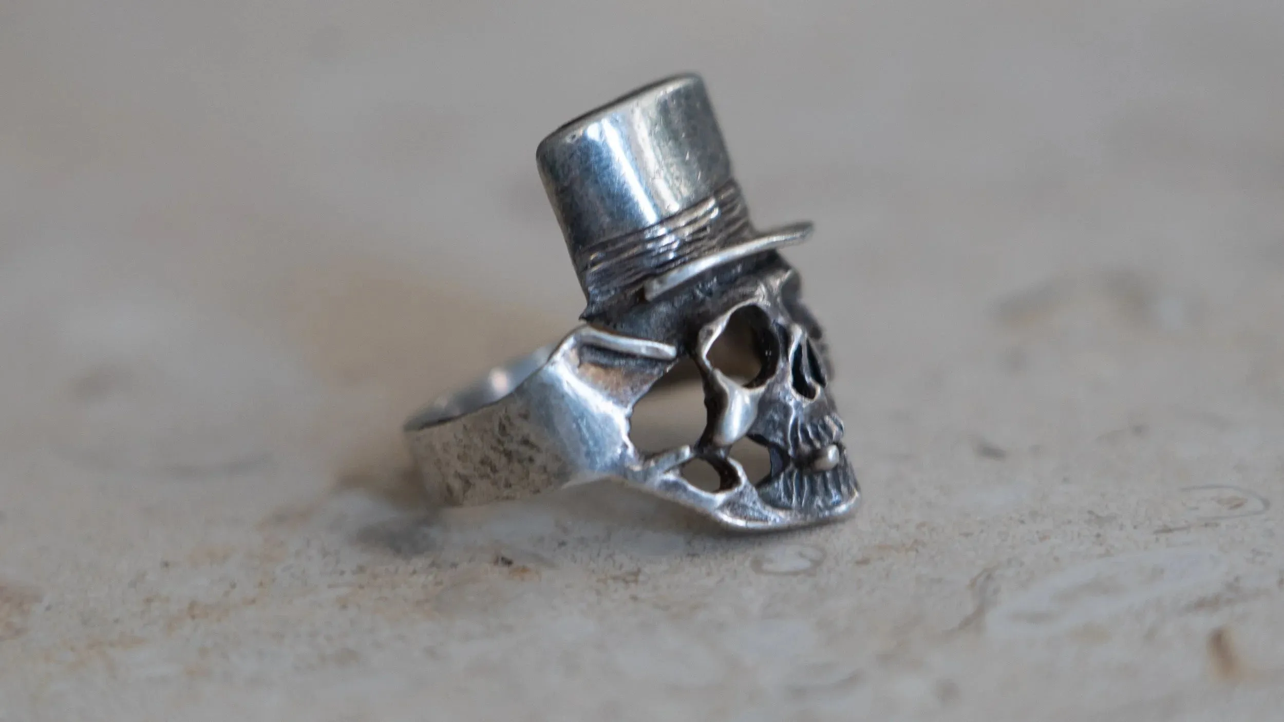 1980s Solid Sterling "Mr. Lucky" Skull Biker Ring Size-11 sold by Kilroy-VTG product image thumbnail 2