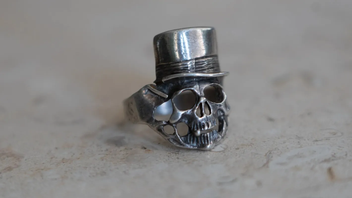 1980s Solid Sterling "Mr. Lucky" Skull Biker Ring Size-11 made by Kilroy-VTG