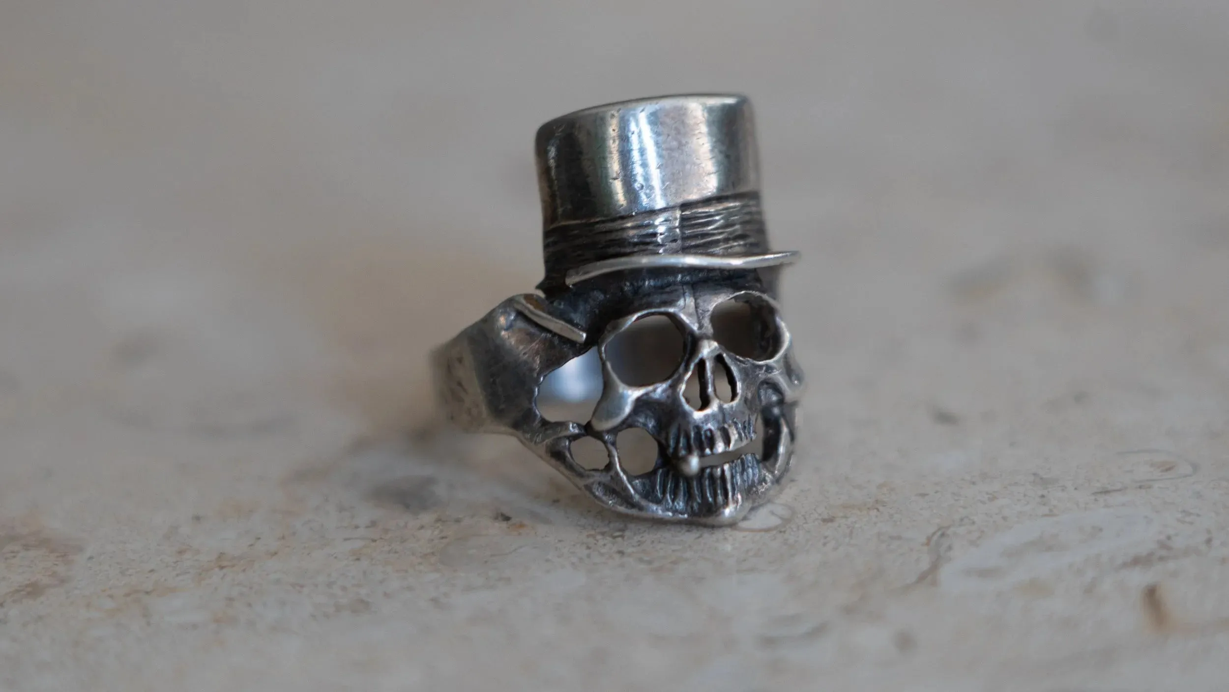 1980s Solid Sterling "Mr. Lucky" Skull Biker Ring Size-11 sold by Kilroy-VTG