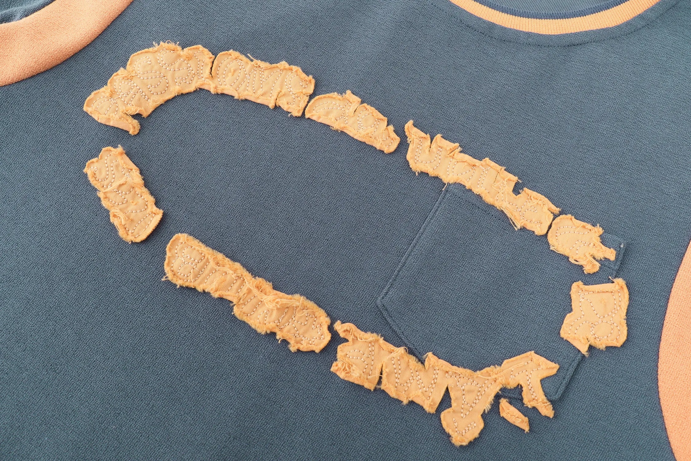 "le club de voile" tee sold by Passion de L’âme product image thumbnail 3