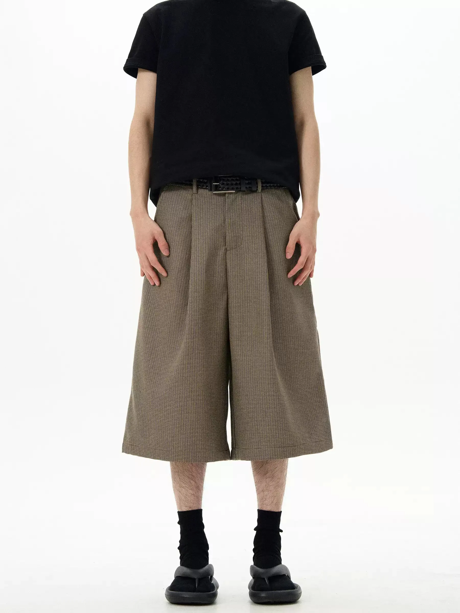 Wide-Leg Pleated Houndstooth Pattern Bermuda Shorts sold by Night City Clothing