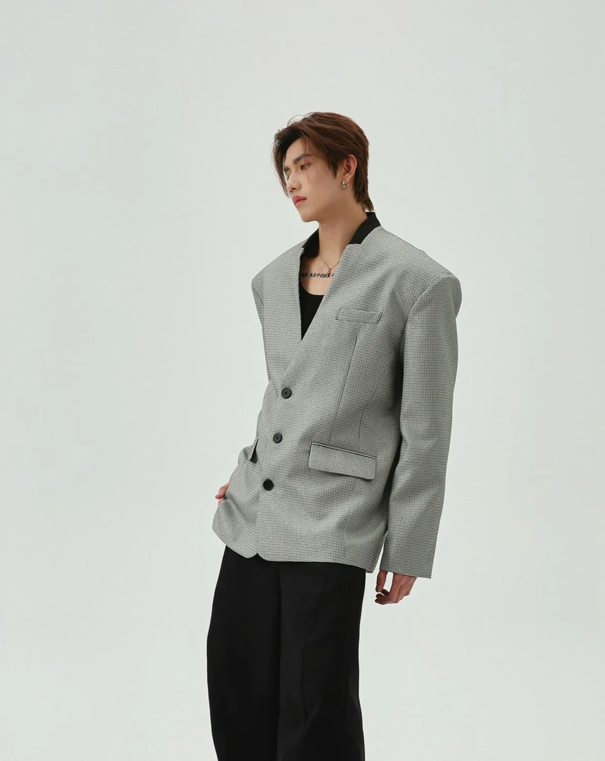 Oversized Houndstooth Pattern Single Breasted Blazer sold by Night City Clothing product image thumbnail 4