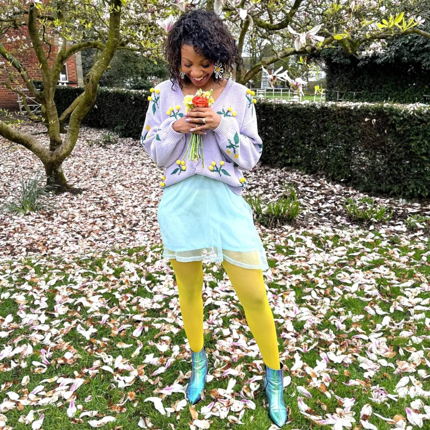 Sheer 30 Den Pantyhose - Lemon sold by Snag Tights