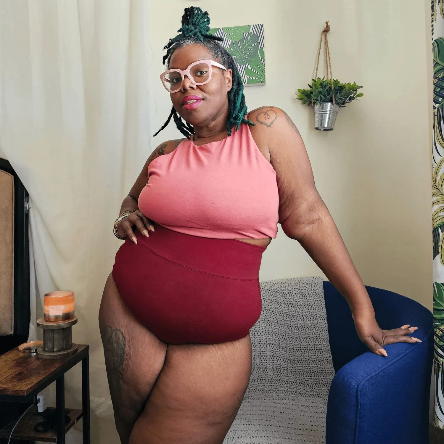 Super High Waist Panties sold by Snag Tights product image thumbnail 3