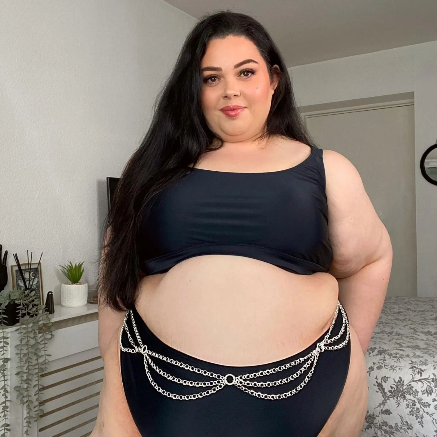 Body Jewellery - Gaia - Silver sold by Snag Tights