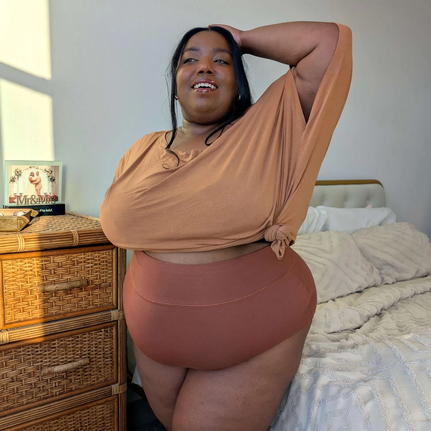 Organic Cotton Super High Waist Panties - Root Beer sold by Snag Tights product image thumbnail 4