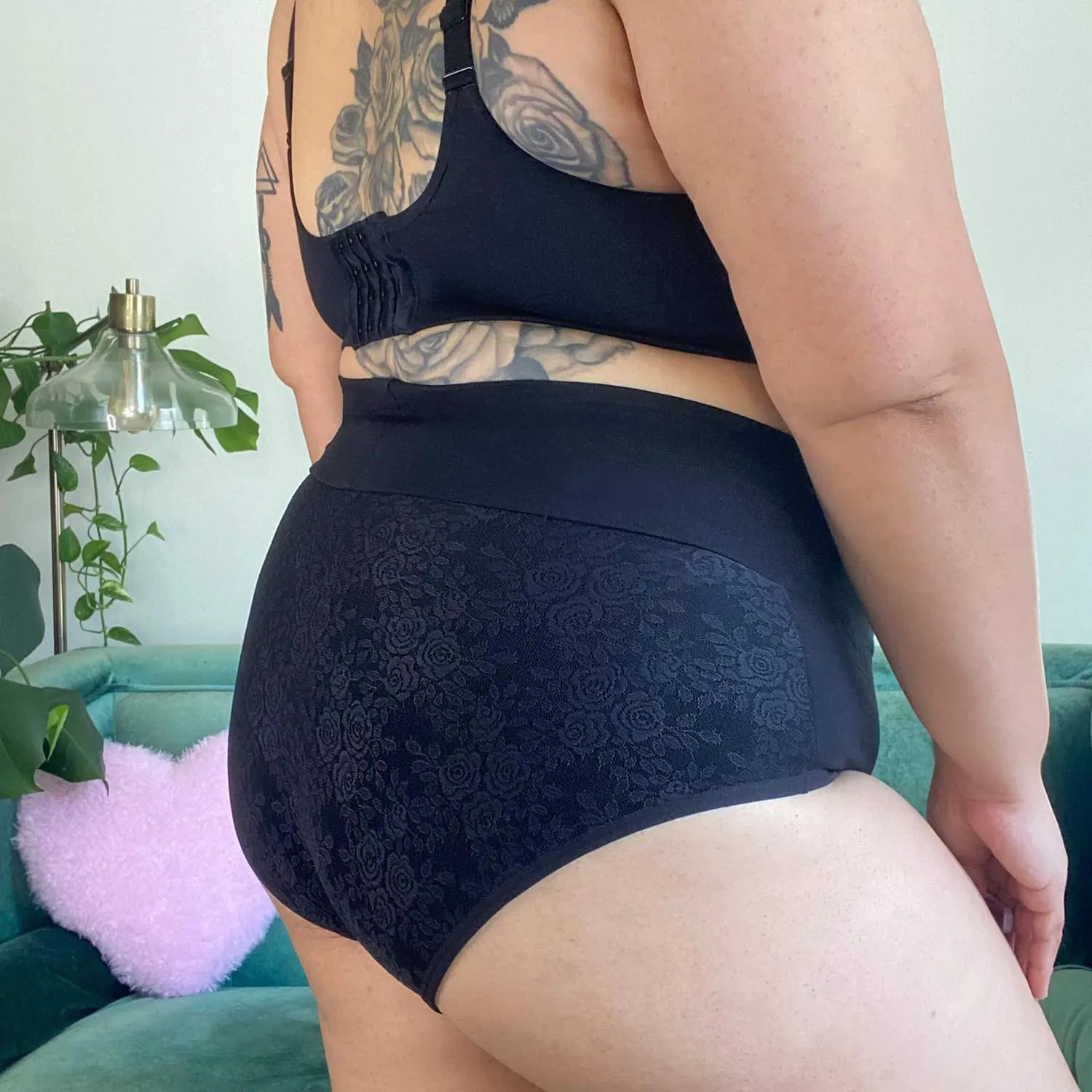 Organic Cotton Lacey Super High Waist Panties sold by Snag Tights product image thumbnail 2