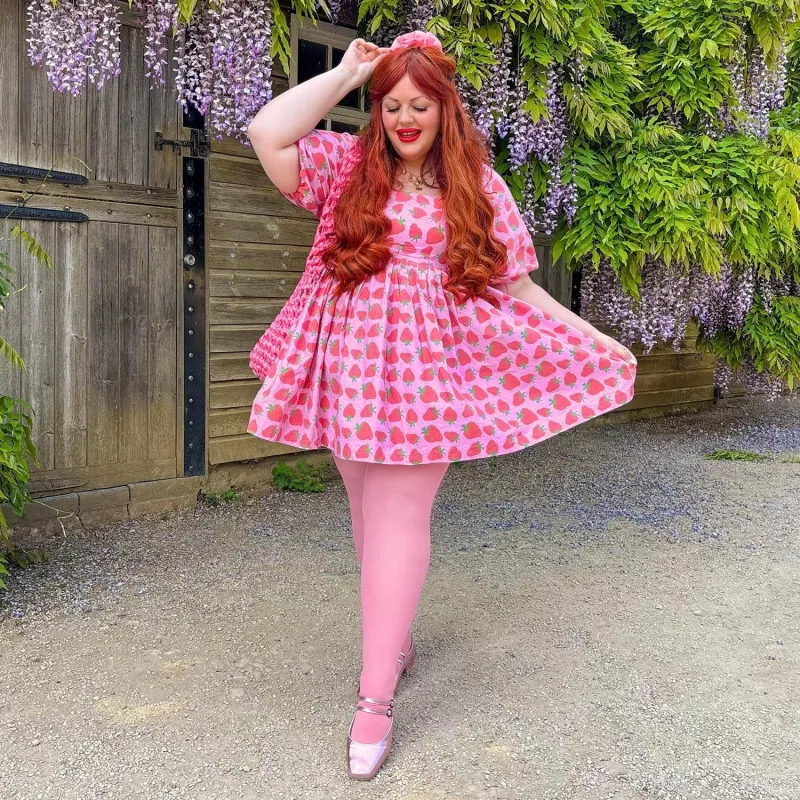 Semi-Opaque 50 Den Tights - Mini Milk sold by Snag Tights