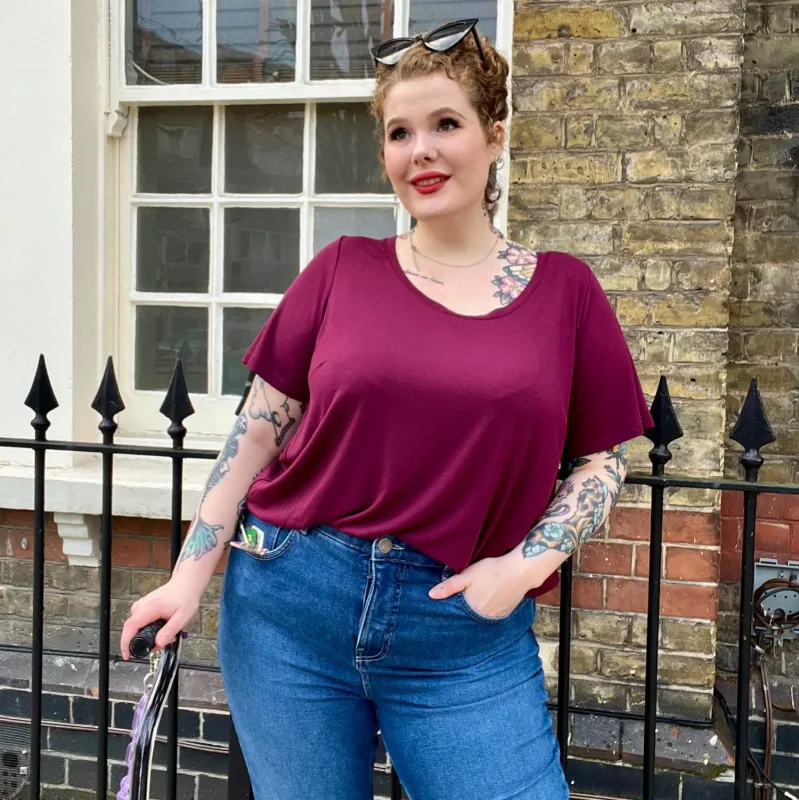 Bamboo Lounge T-Shirt - Cherry made by Snag Tights
