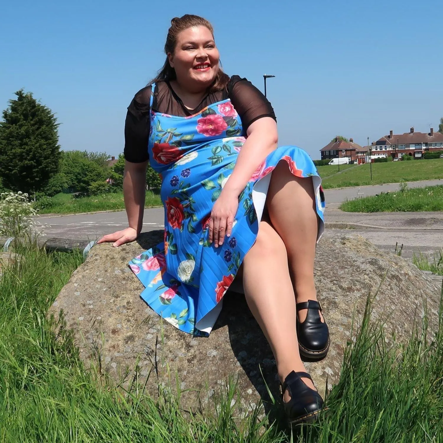 Sheer 30 Den Pantyhose - Caramel Latte sold by Snag Tights product image thumbnail 3