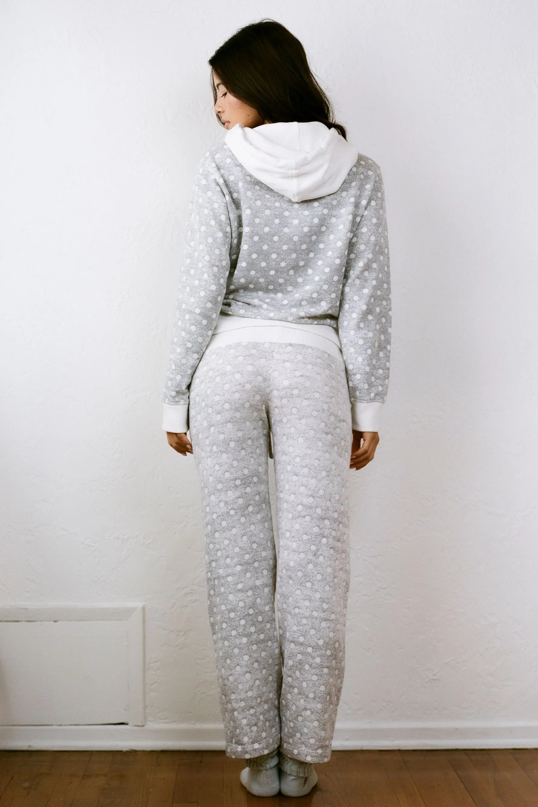 THE SOFT SPOT SWEATS sold by Bella Venice product image thumbnail 2