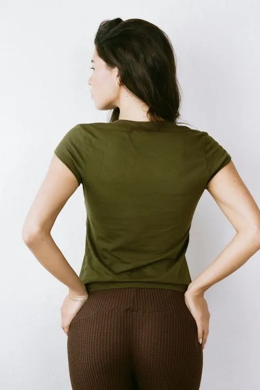 THE LUCKY TEE IN GREEN sold by Bella Venice product image thumbnail 2