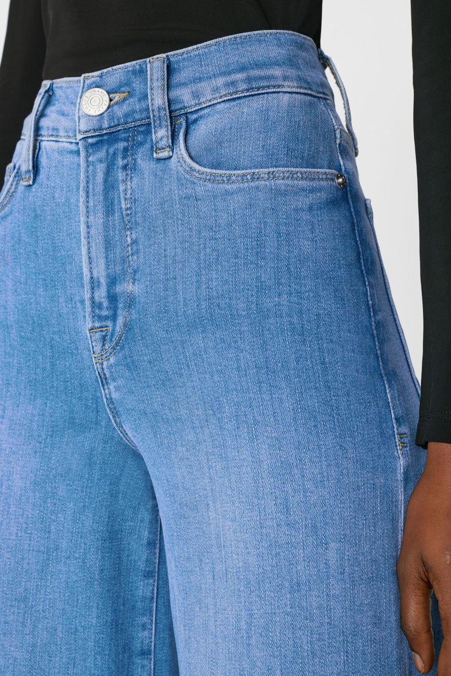 Le Palazzo Crop sold by Hills Dry Goods product image thumbnail 2