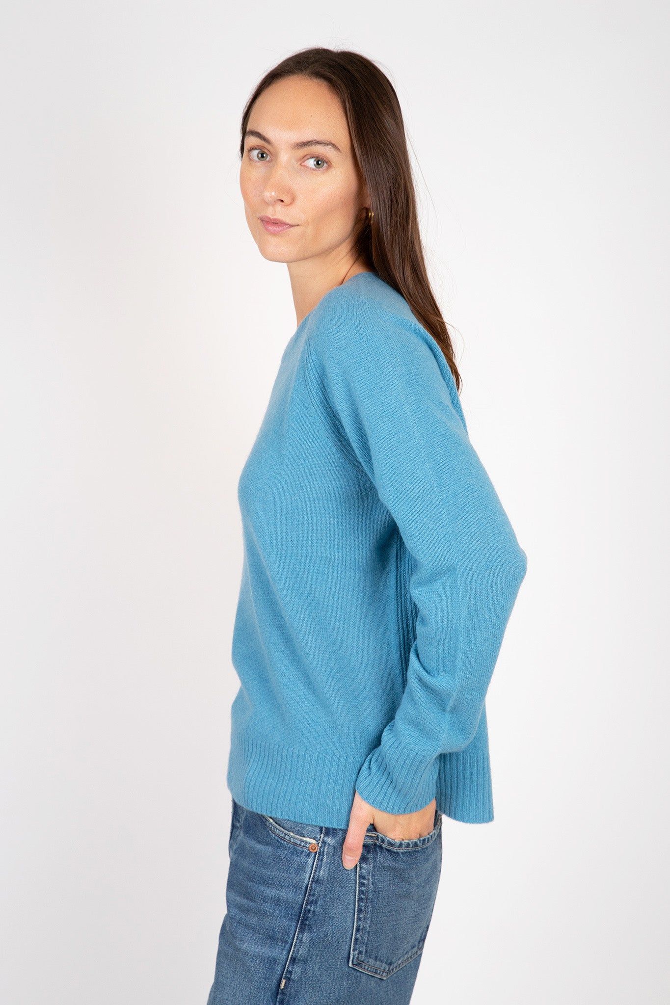 Taylor sold by Hills Dry Goods product image thumbnail 2