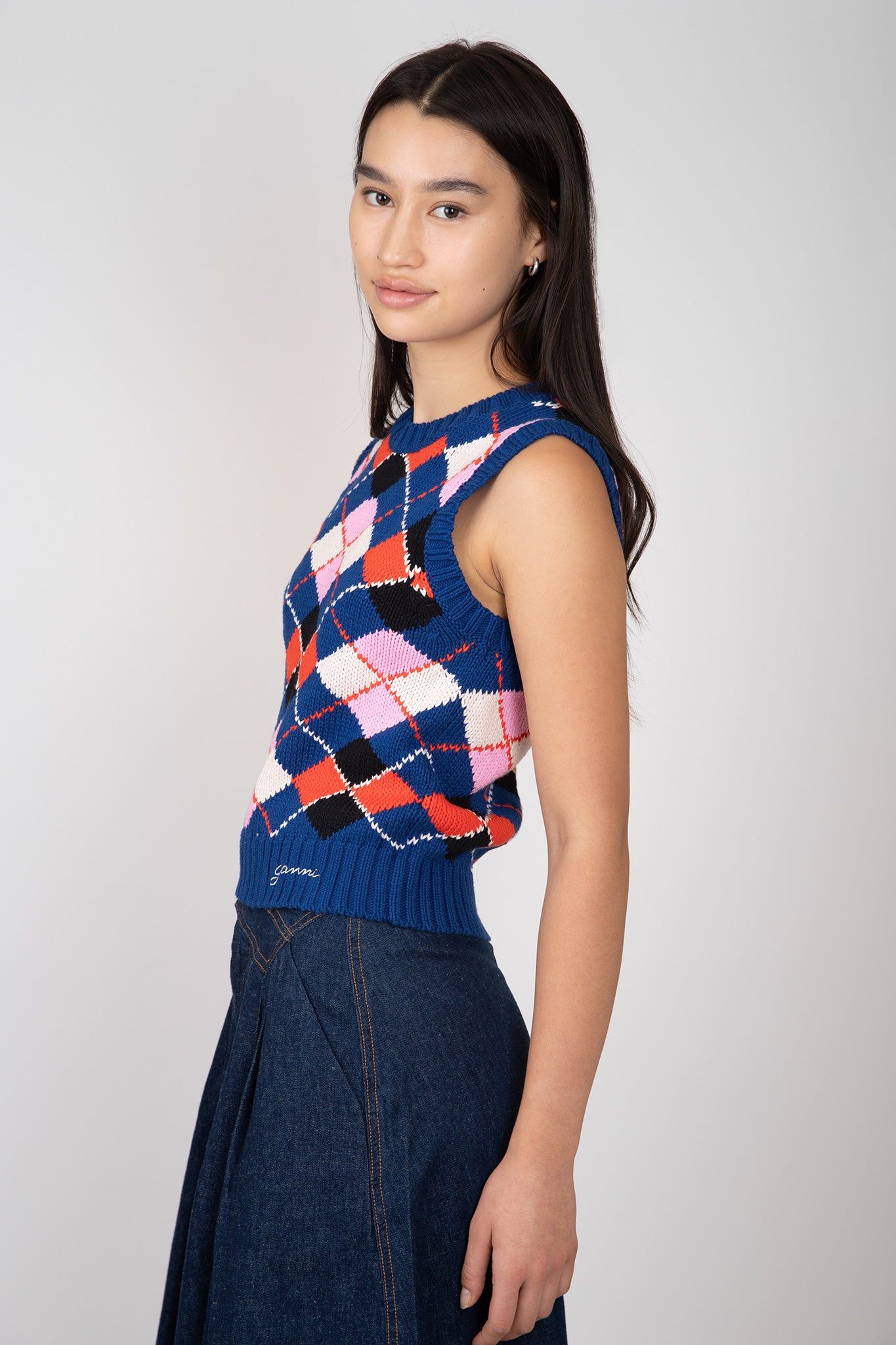 Graphic Cotton Vest sold by Hills Dry Goods product image thumbnail 4
