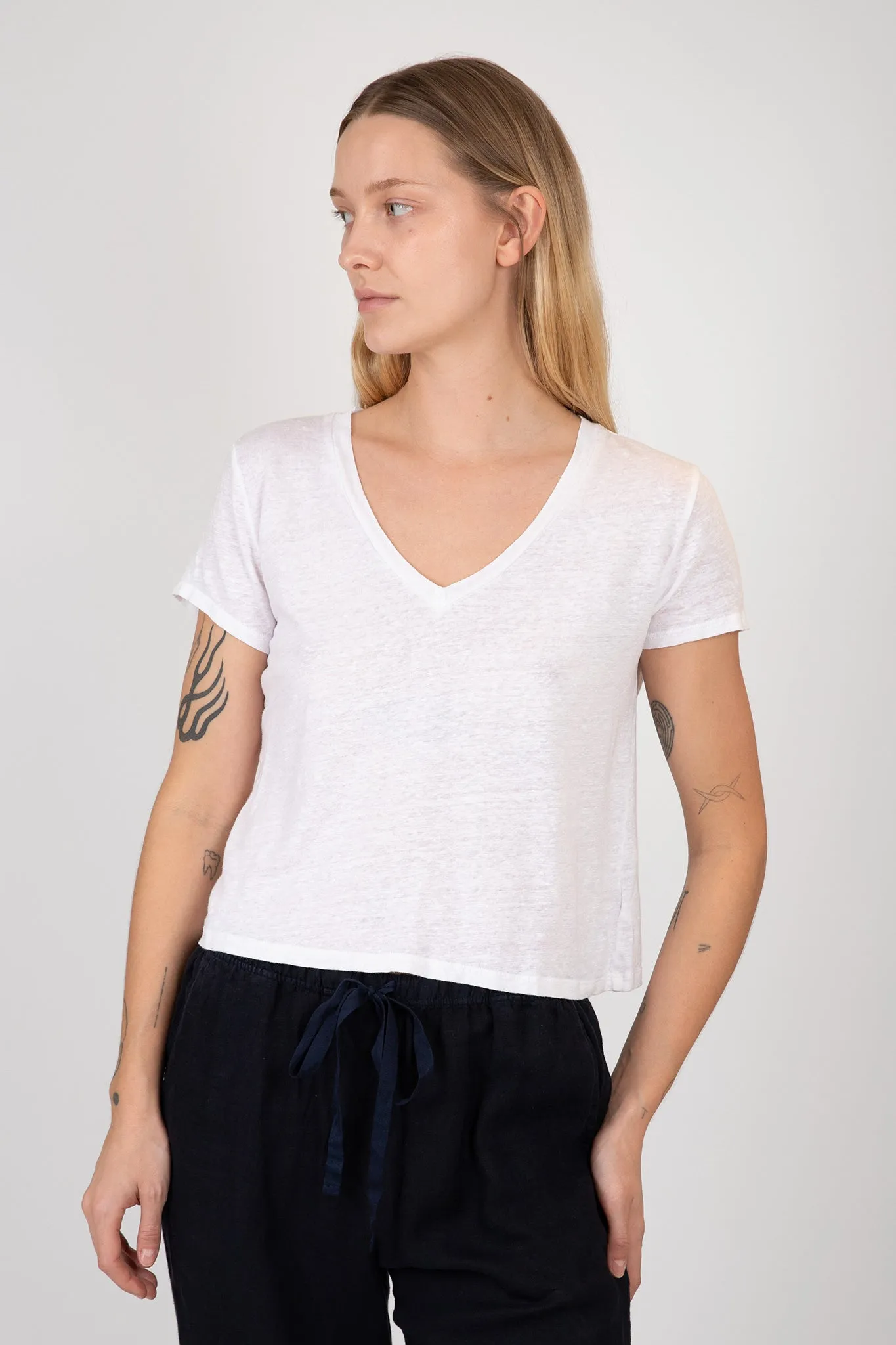 Amber Linen Short Sleeve V-Neck Tee sold by Hills Dry Goods product image thumbnail 2