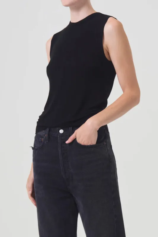 Nikita Muscle Tee made by Agolde