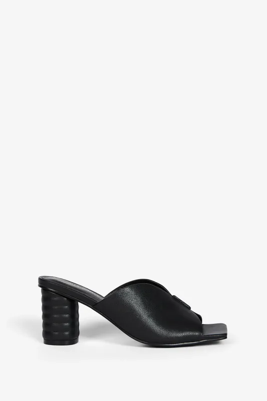 Kamika Heel sold by Hills Dry Goods