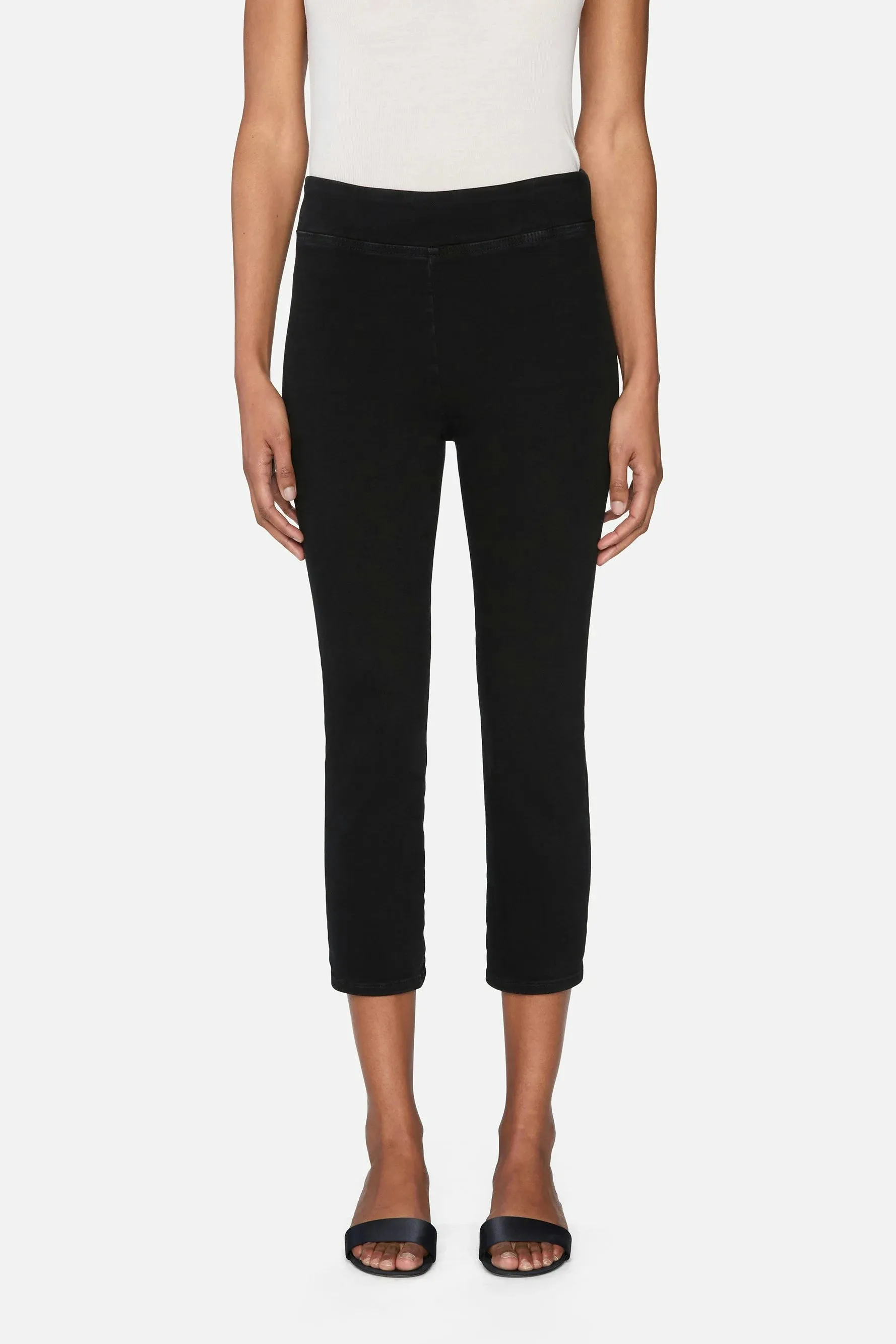 Jetset Weekend Capri sold by Hills Dry Goods product image thumbnail 2