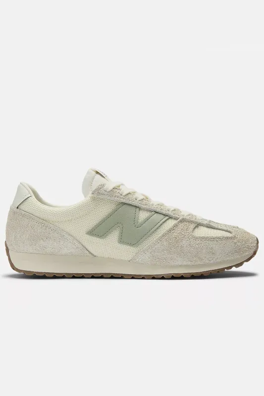 471 sold by Hills Dry Goods