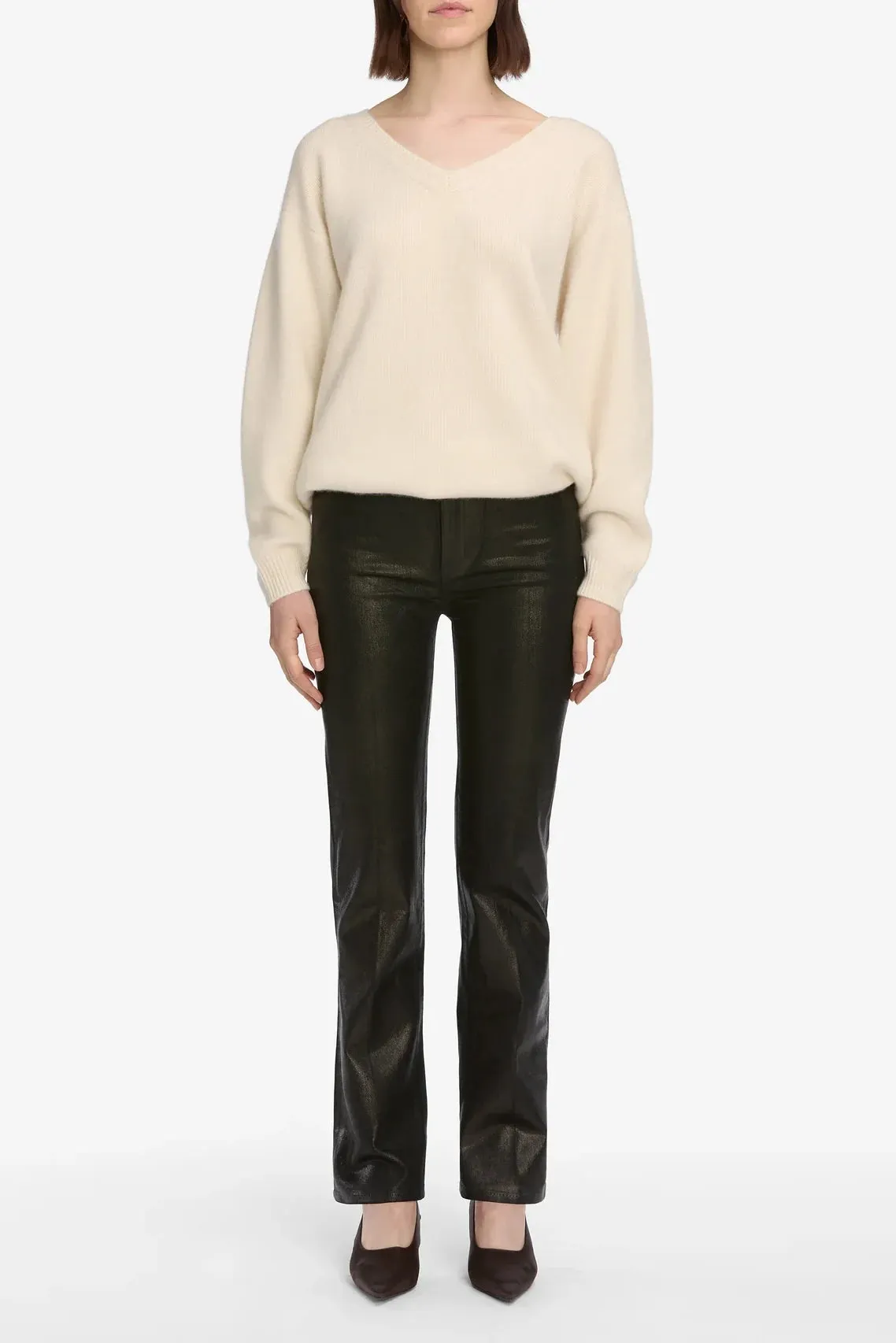 Le Sleek Straight sold by Hills Dry Goods product image thumbnail 2