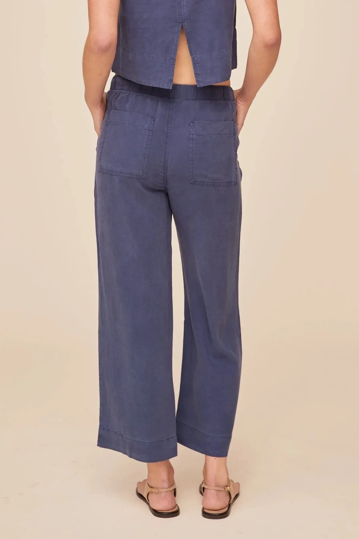 Easy Pocket Wide Leg Crop sold by Hills Dry Goods product image thumbnail 4