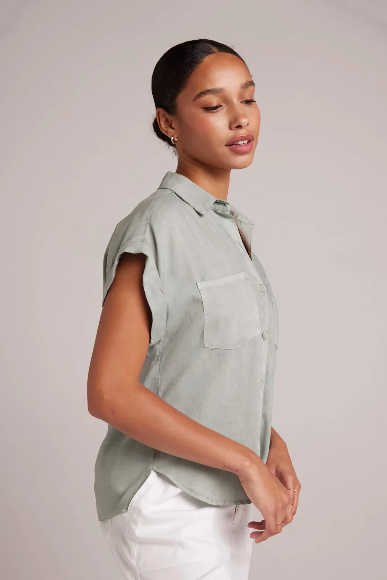 Two Pocket Short Sleeve Shirt sold by Hills Dry Goods product image thumbnail 3