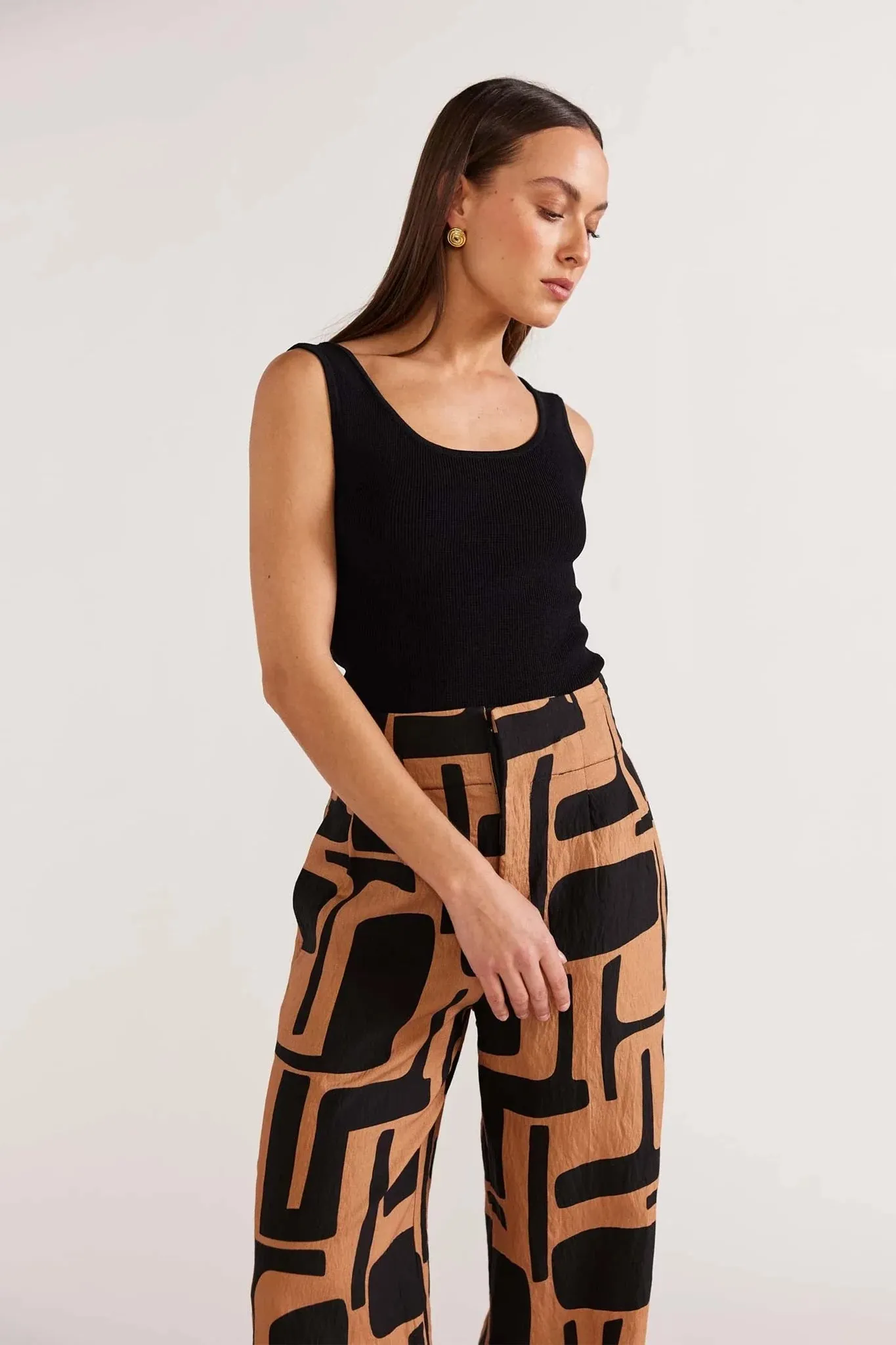 Aubrey Scoop Neck Knit Tank sold by Hills Dry Goods product image thumbnail 3