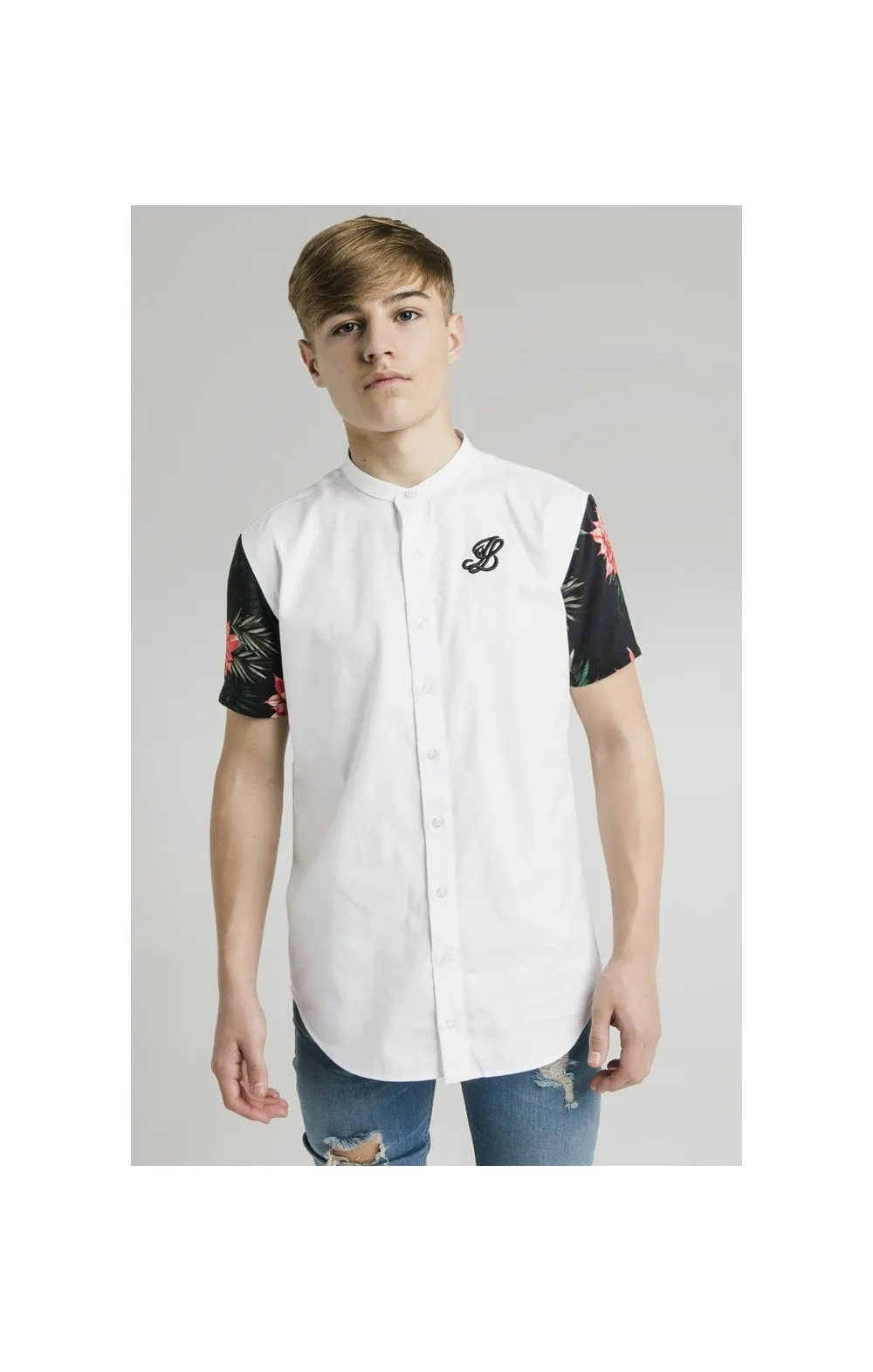 Illusive London S/S Grandad Collar Raglan Shirt - White & Floral sold by Siksilk product image thumbnail 2