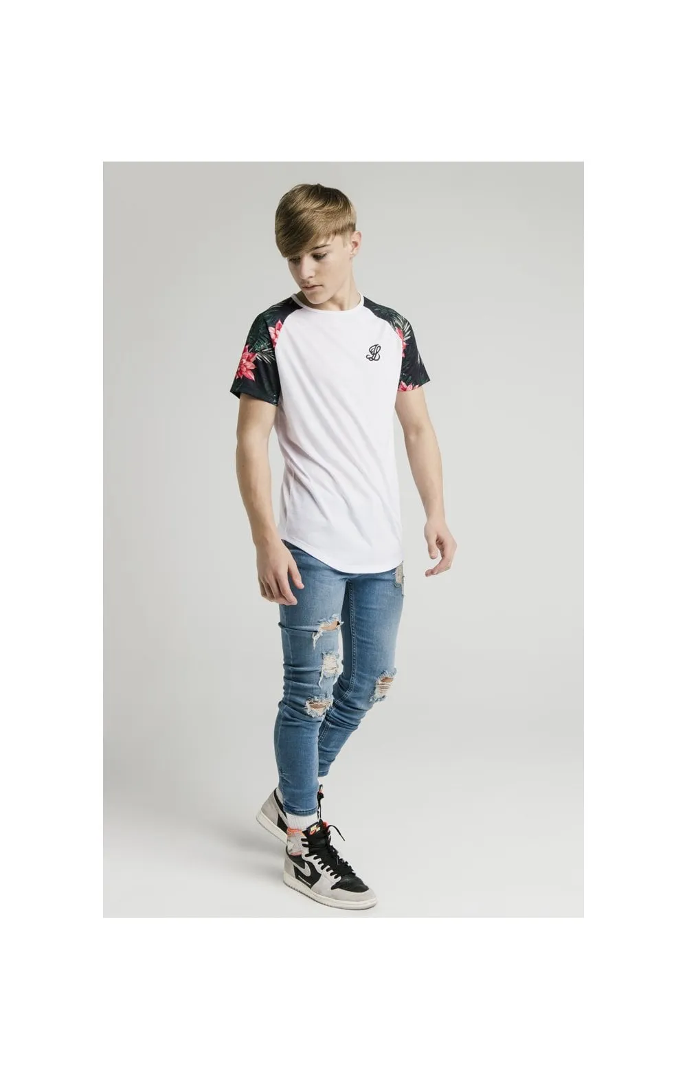 Illusive London S/S Contrast Raglan Tee - White & Floral sold by Siksilk product image thumbnail 5