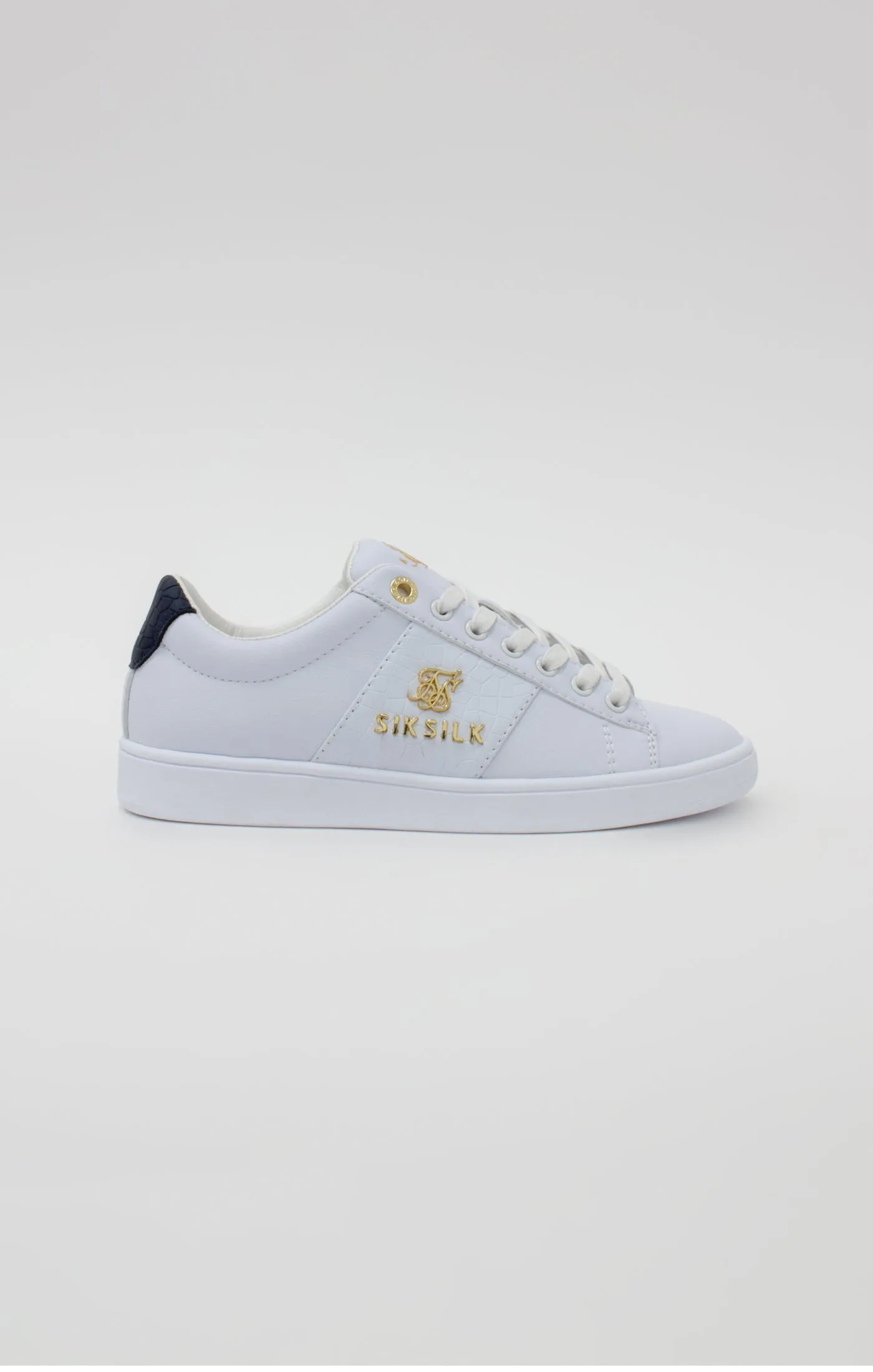 White Juniors Low-Top Classic Trainer With Metal Logo sold by Siksilk