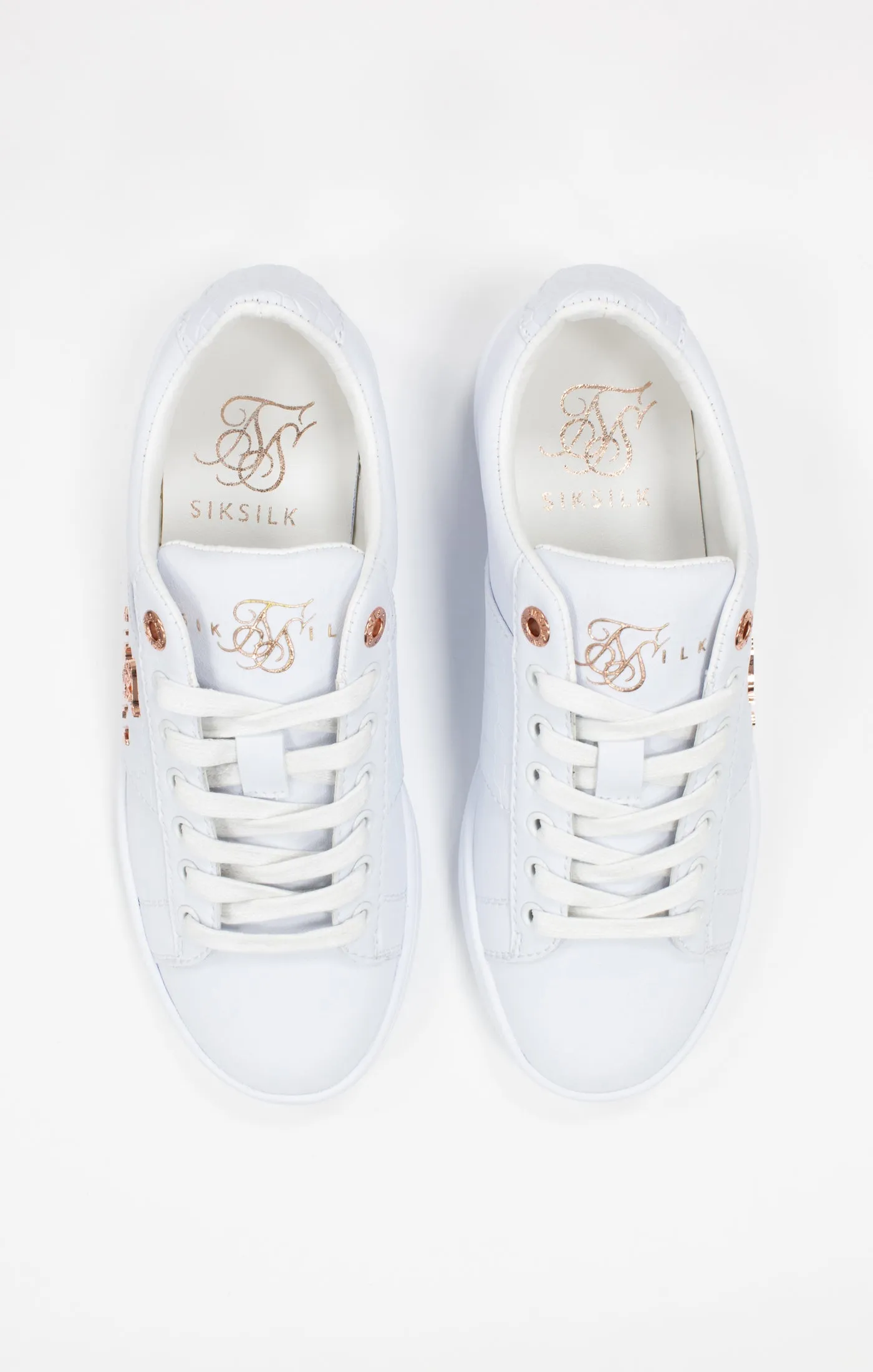 White Juniors Low-Top Classic Trainer With Metal Logo sold by Siksilk product image thumbnail 4