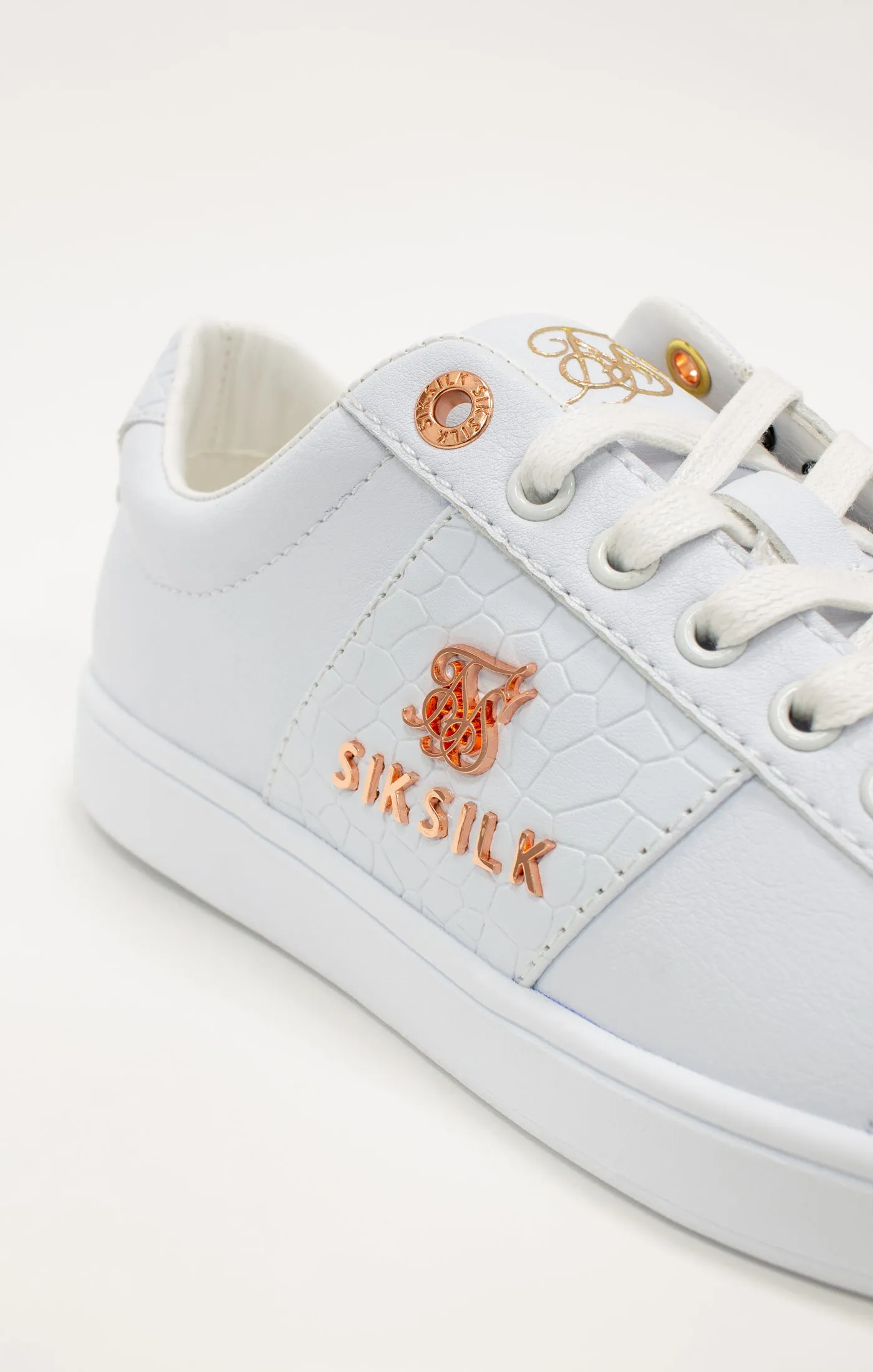 White Juniors Low-Top Classic Trainer With Metal Logo sold by Siksilk product image thumbnail 2
