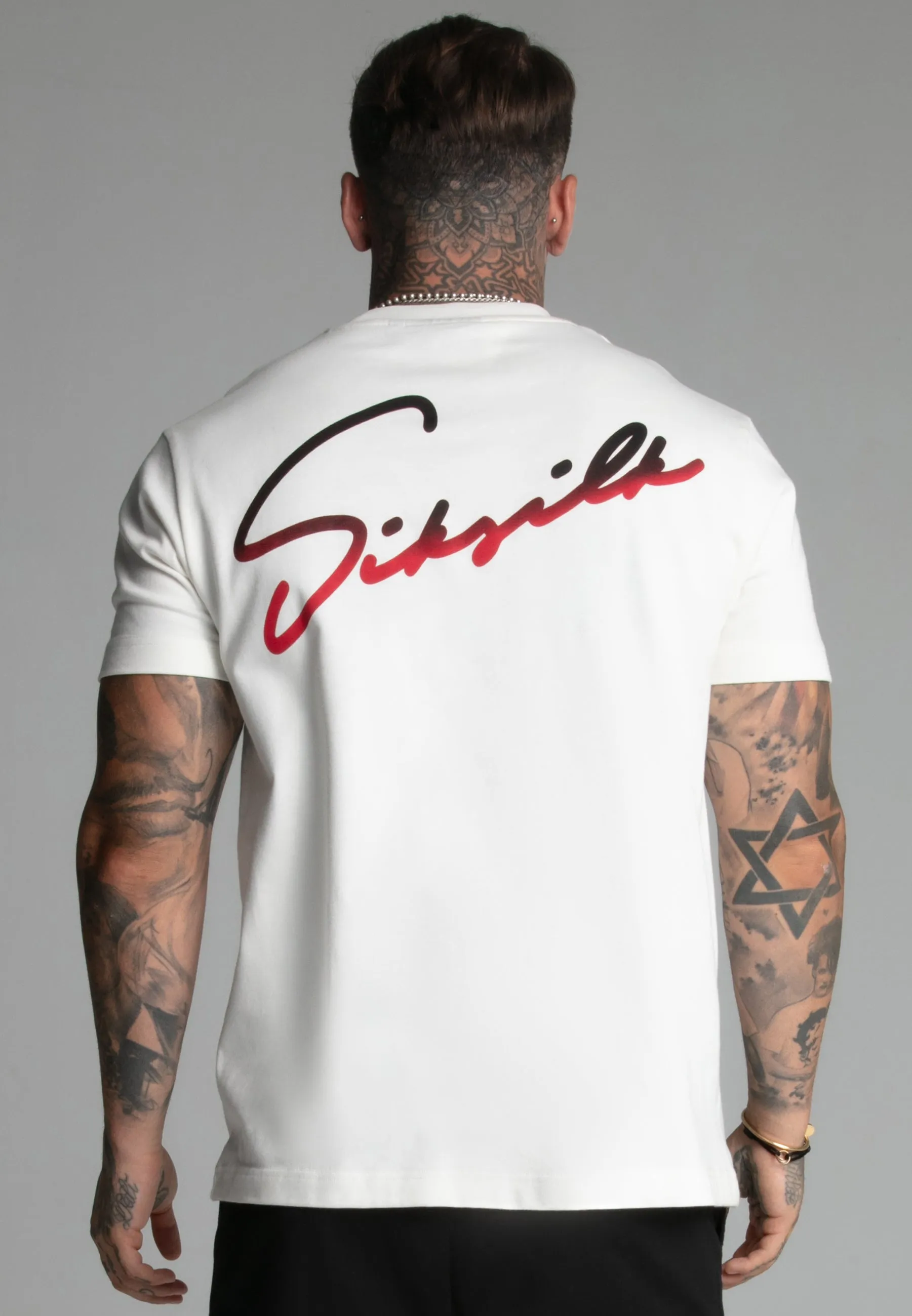 Ecru Signature T-Shirt sold by Siksilk