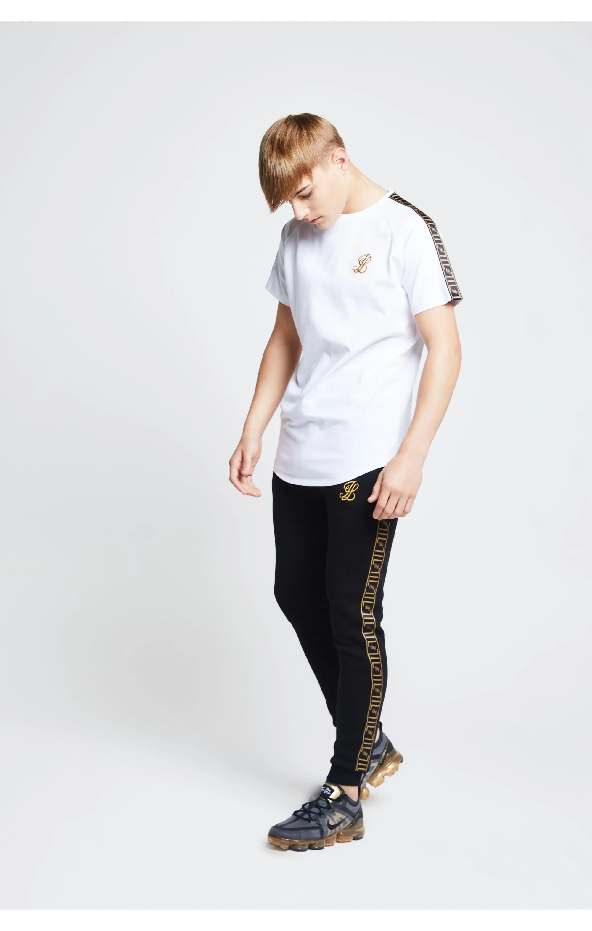 Illusive London S/S Taped Raglan Tee – White sold by Siksilk product image thumbnail 4