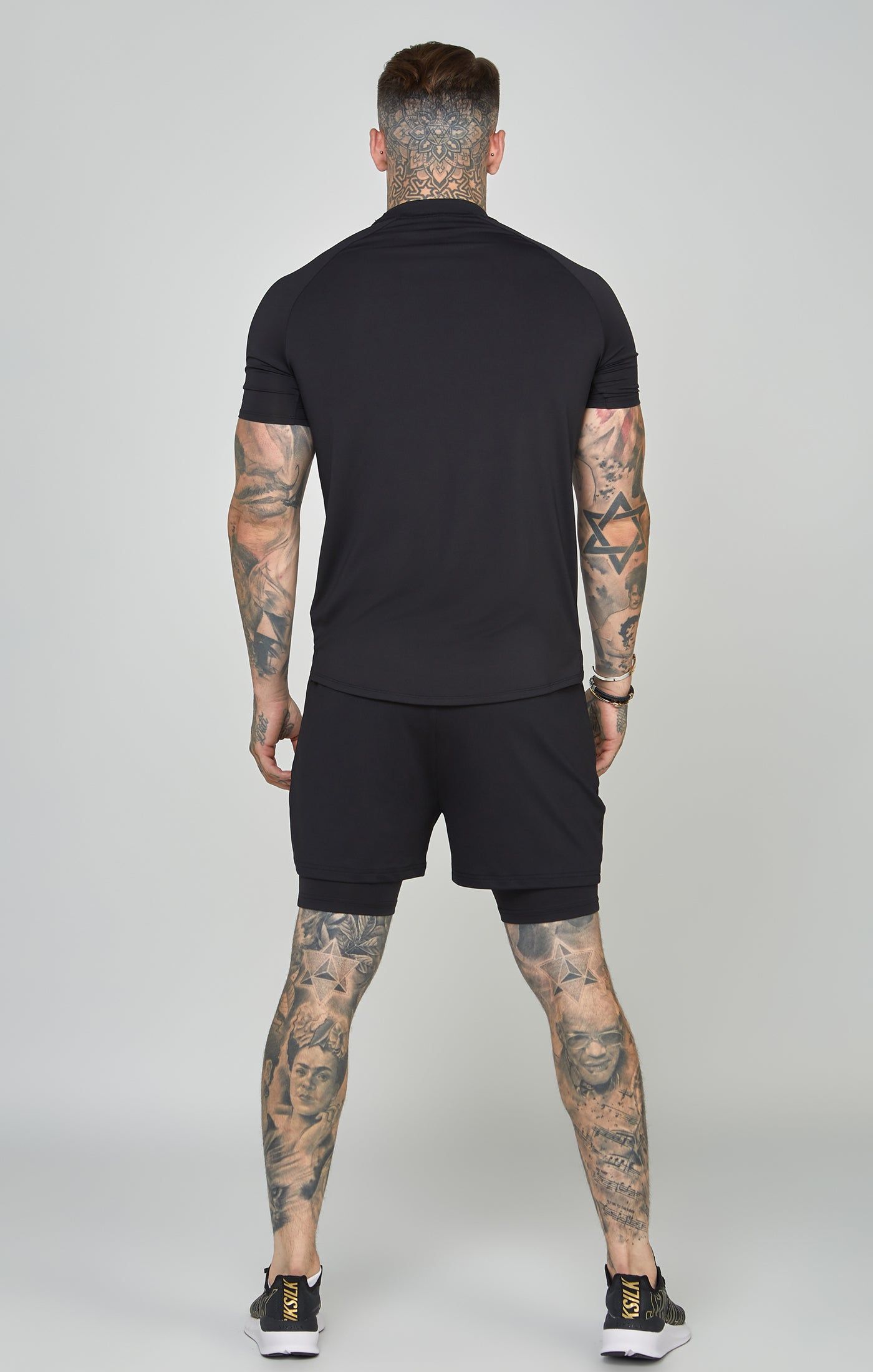 Black Sports Curved Hem Muscle Fit T-Shirt sold by Siksilk product image thumbnail 5