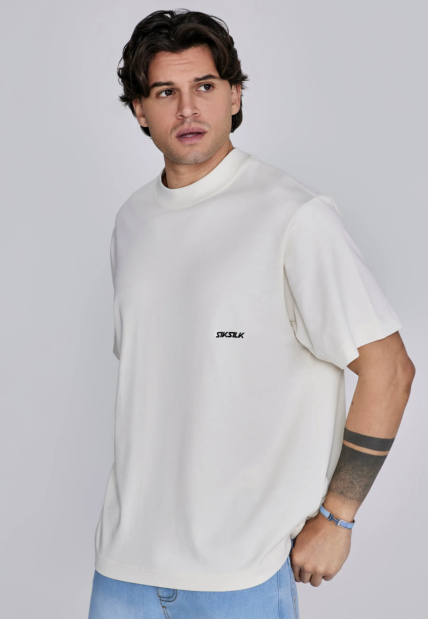 Graphic T-Shirt sold by Siksilk