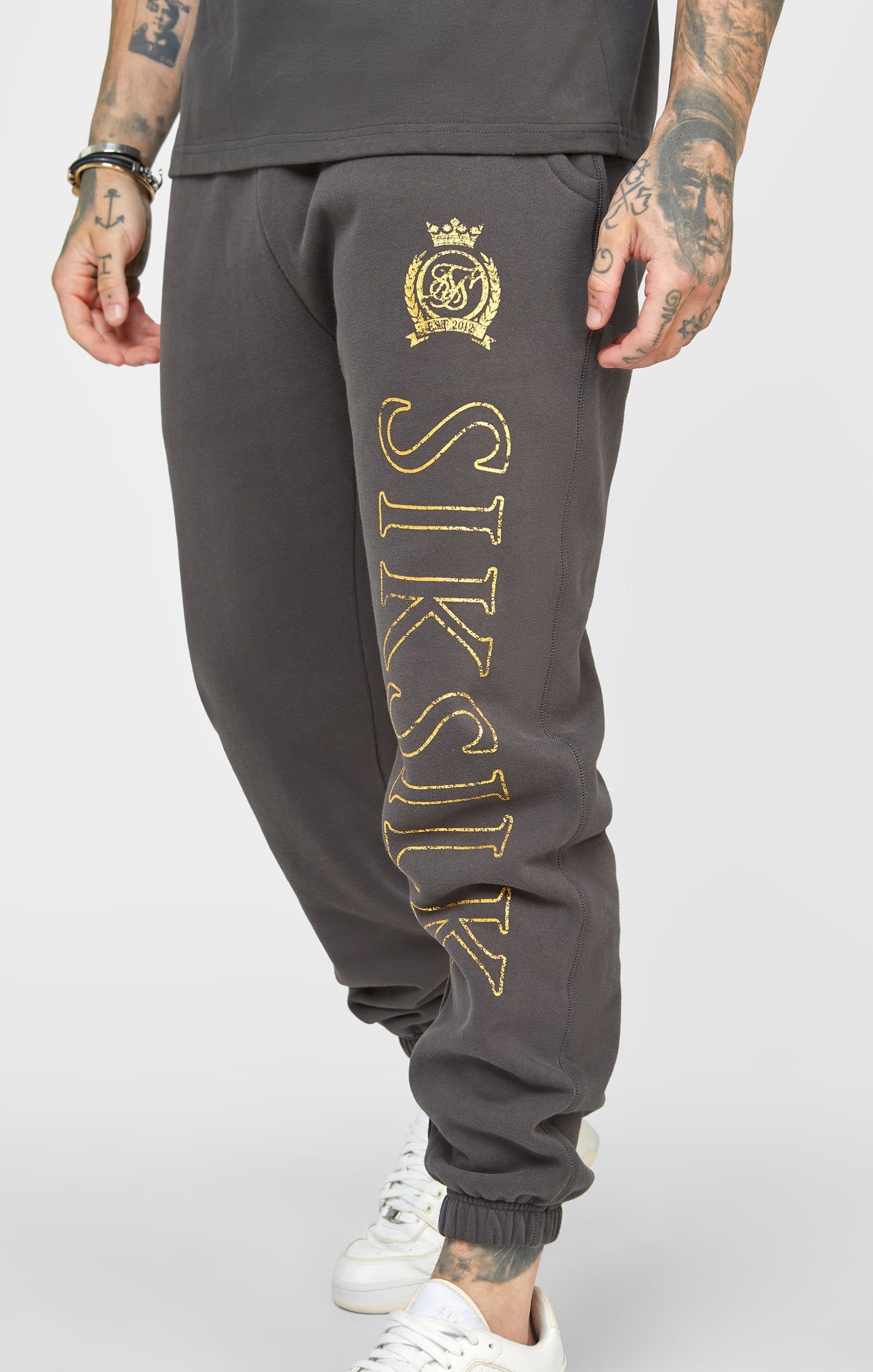 Black & Gold Relaxed Jogger sold by Siksilk product image thumbnail 6