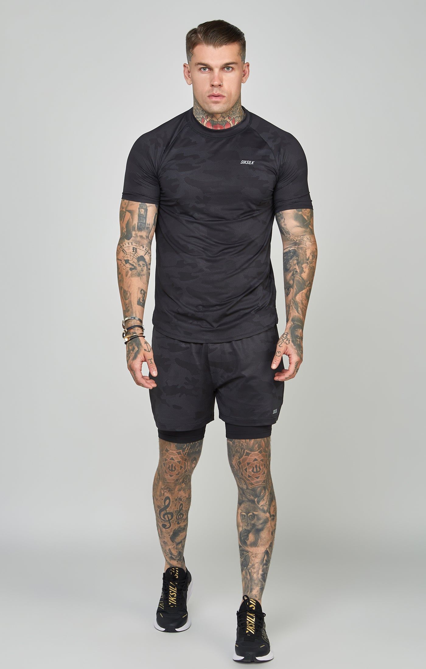Camo Sports Curved Hem Muscle Fit T-Shirt sold by Siksilk product image thumbnail 3