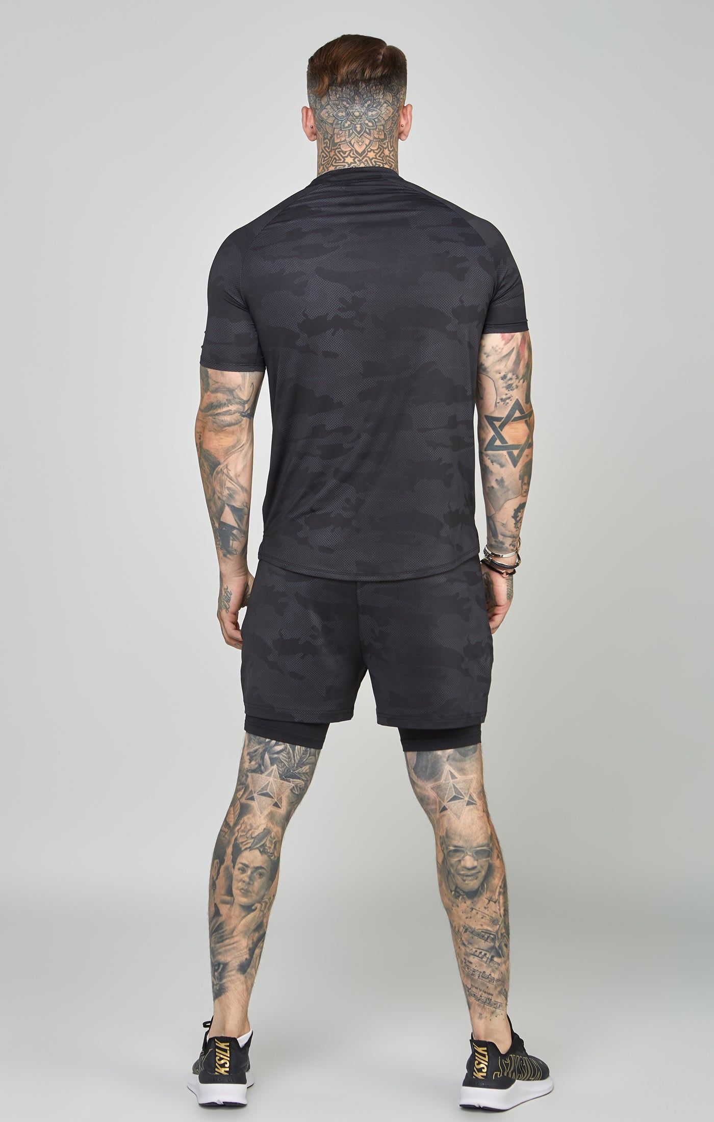 Camo Sports Curved Hem Muscle Fit T-Shirt sold by Siksilk product image thumbnail 5