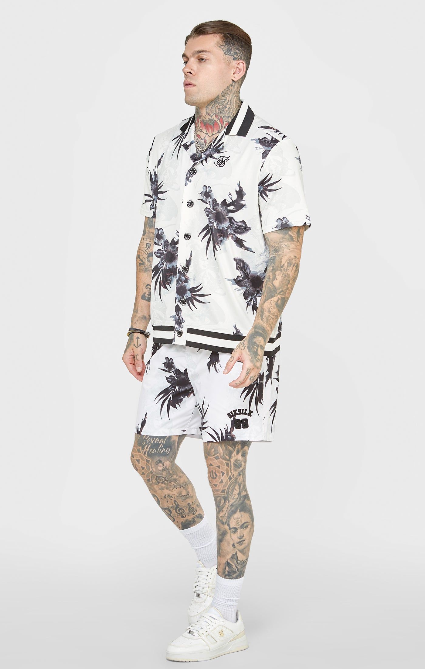 Ecru Retro Fire Bowling Shirt sold by Siksilk product image thumbnail 4