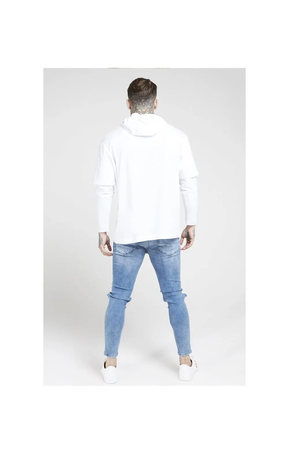 SikSilk L/S Essential Undergarment Chain Cuff Tee - White & Gold sold by Siksilk product image thumbnail 5
