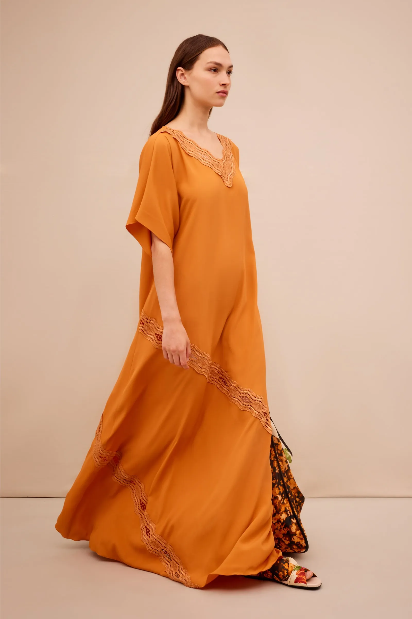 ABITO KISHA sold by Erika Cavallini