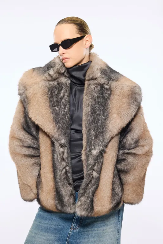 PELLICCIA IRIS sold by Erika Cavallini