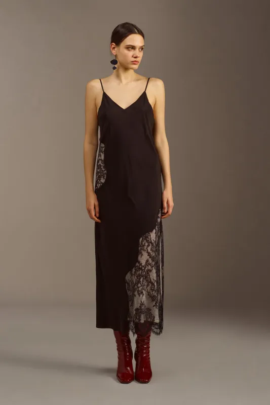 ABITO GIUDITTA sold by Erika Cavallini