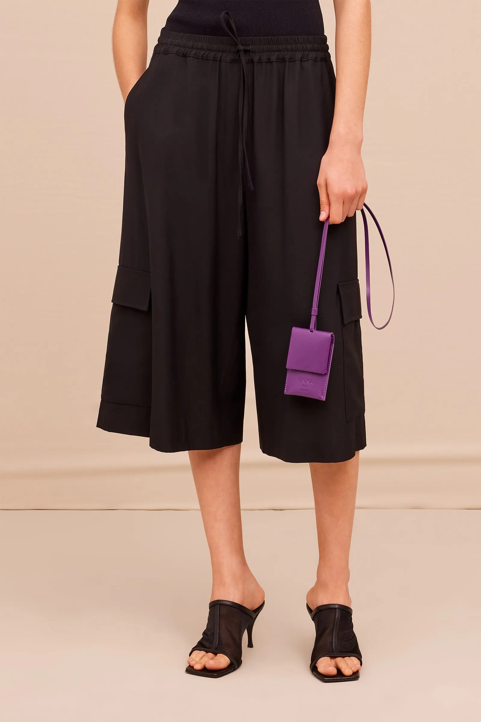 BERMUDA CLEO sold by Erika Cavallini product image thumbnail 2