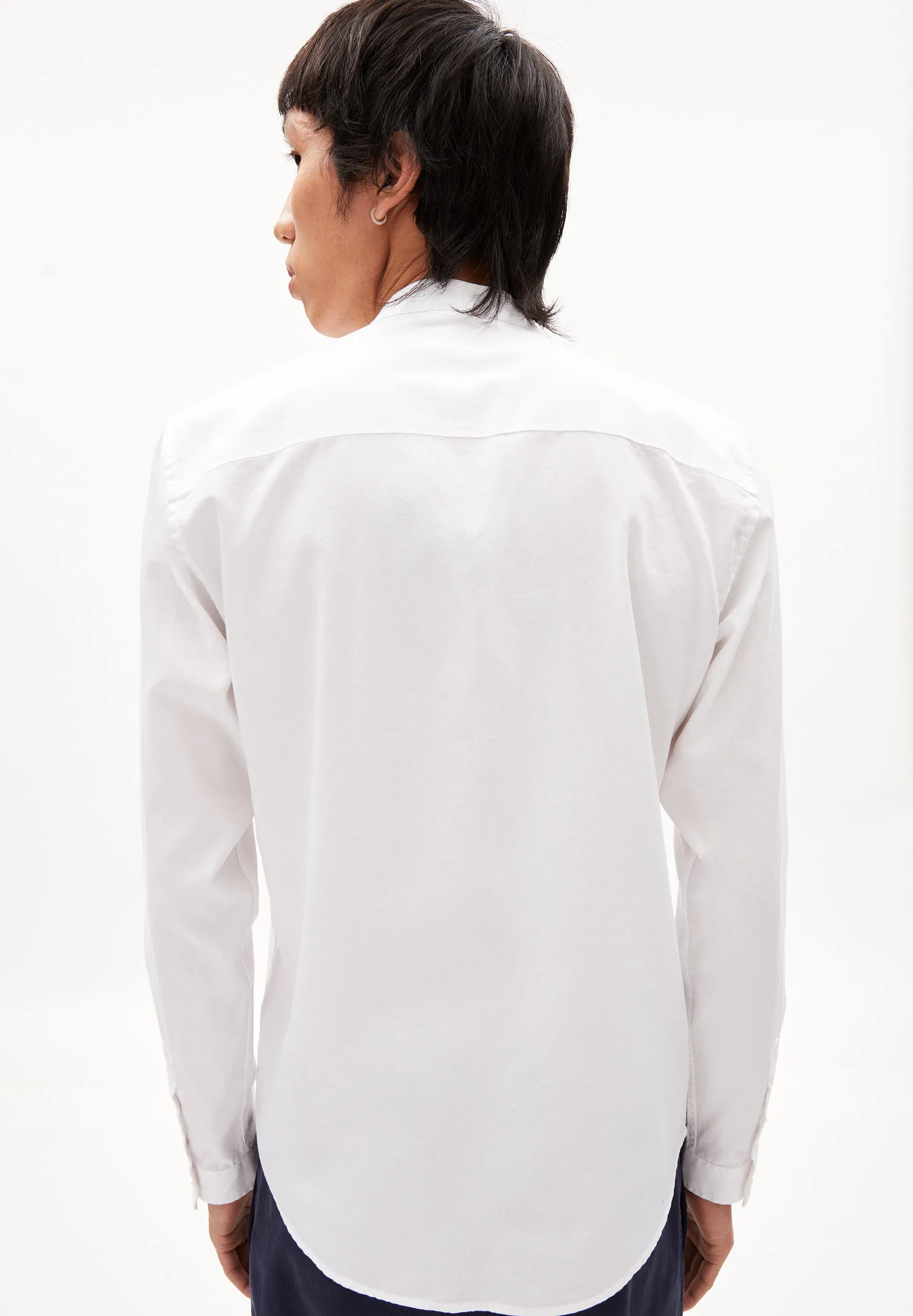 TOMAASO Org. Cotton Shirt sold by Earthkind product image thumbnail 2