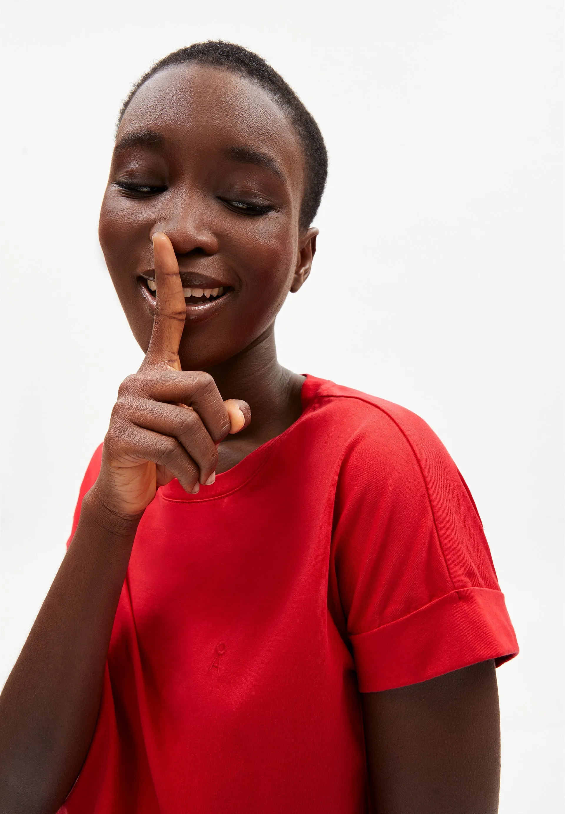 IDAA Organic Cotton Tee - poppy sold by Earthkind product image thumbnail 2