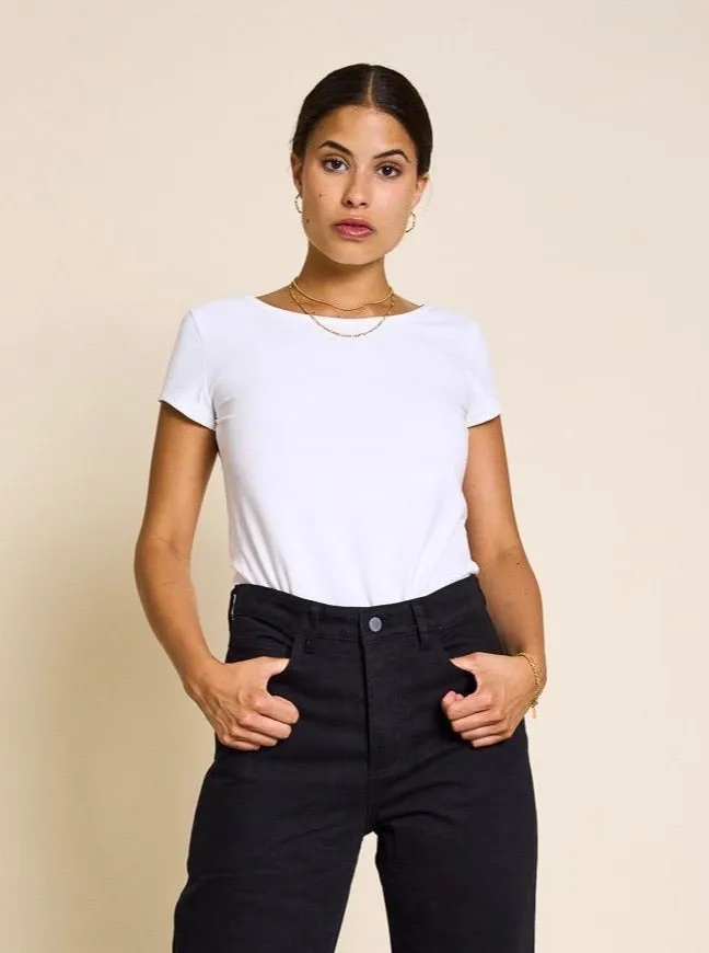 Aloe Ballerina T-shirt White sold by Earthkind