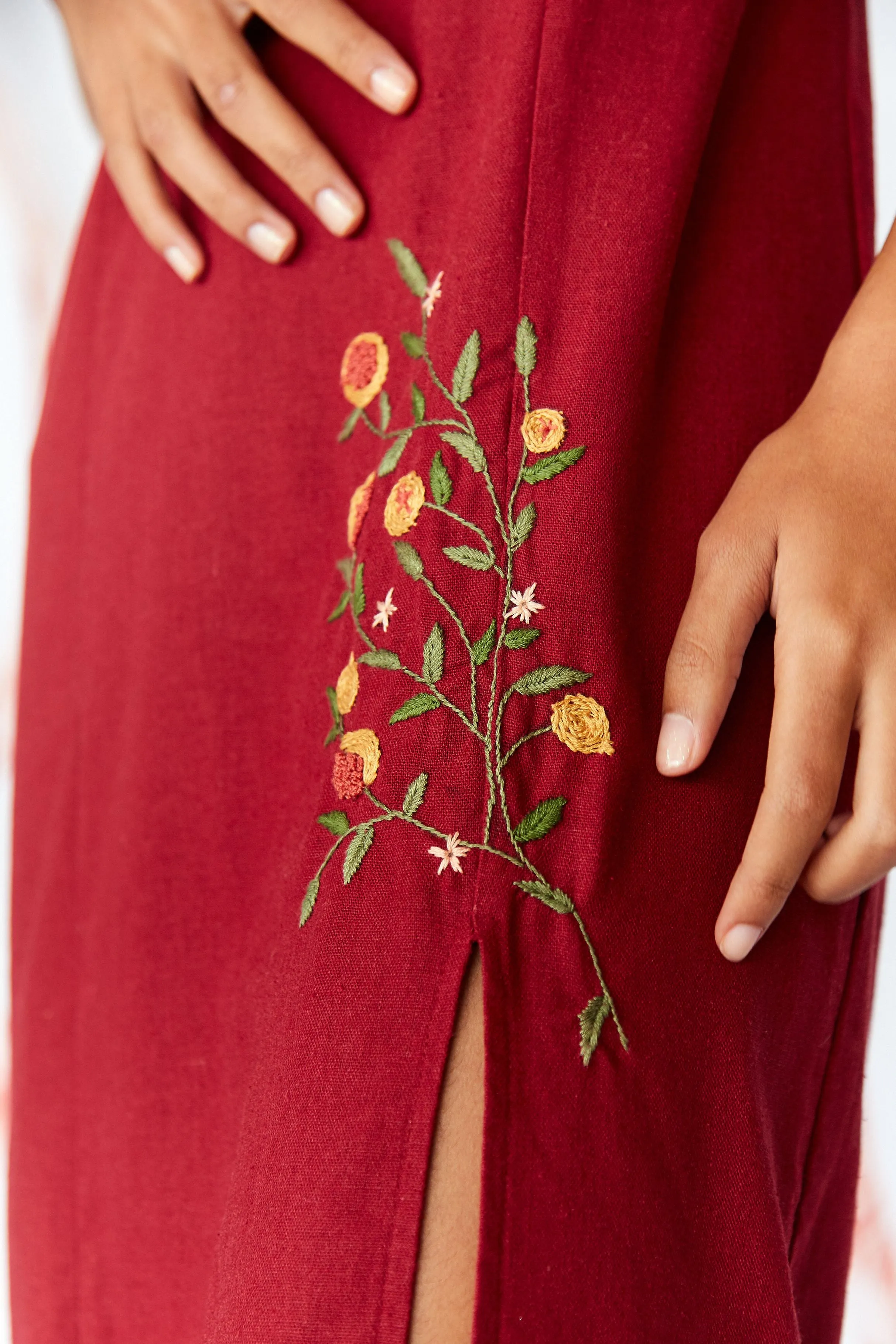 Pomegranate Dress Wine sold by Earthkind product image thumbnail 3